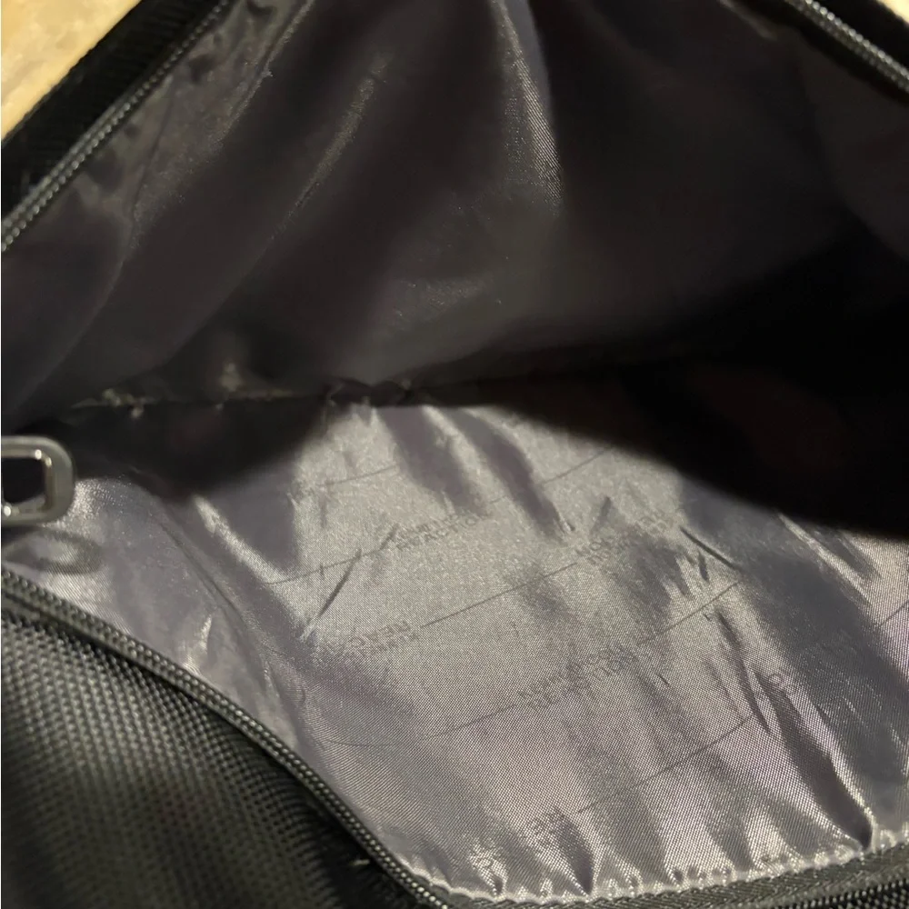 Black Kenneth Cole Reaction Laptop Briefcase Shoulder Bag
